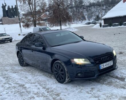 Синий Ауди А4, объемом двигателя 2 л и пробегом 313 тыс. км за 7800 $, фото 1 на Automoto.ua