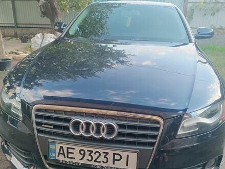 Ауди А4 2010 в Кривом Роге на Automoto.ua Синий Ауди А4, объемом двигателя 2 л и пробегом 187 тыс. км за 9800 $, фото 1 на Automoto.ua