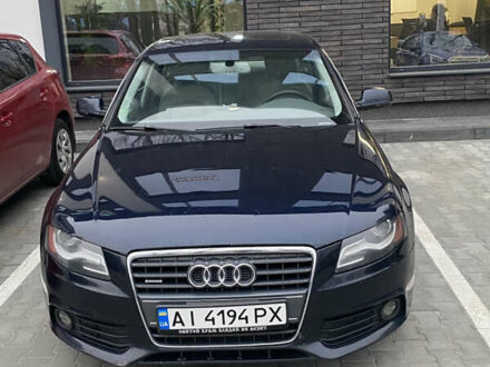 Синий Ауди А4, объемом двигателя 2 л и пробегом 355 тыс. км за 8800 $, фото 1 на Automoto.ua