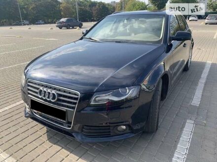 Синій Ауді А4, об'ємом двигуна 2 л та пробігом 125 тис. км за 8800 $, фото 1 на Automoto.ua