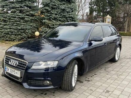 Ауди А4 2010 в Сарнах на Automoto.ua Синий Ауди А4, объемом двигателя 0 л и пробегом 275 тыс. км за 9400 $, фото 1 на Automoto.ua