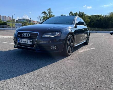 Синий Ауди А4, объемом двигателя 2 л и пробегом 277 тыс. км за 9400 $, фото 1 на Automoto.ua