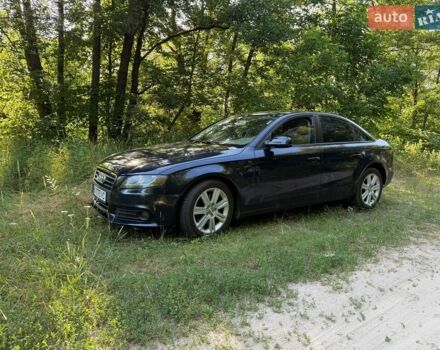 Синій Ауді А4, об'ємом двигуна 1.98 л та пробігом 273 тис. км за 8600 $, фото 1 на Automoto.ua
