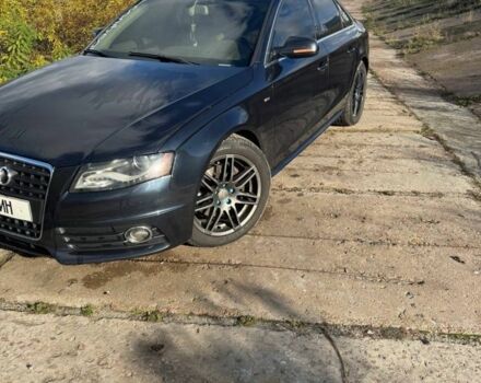 Синий Ауди А4, объемом двигателя 2 л и пробегом 285 тыс. км за 9000 $, фото 1 на Automoto.ua