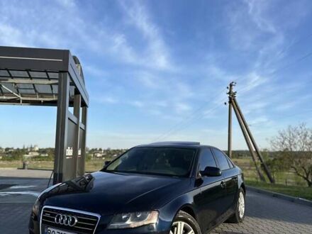 Ауди А4 2011 в Шумск на Automoto.ua Синий Ауди А4, объемом двигателя 1.98 л и пробегом 260 тыс. км за 7900 $, фото 1 на Automoto.ua