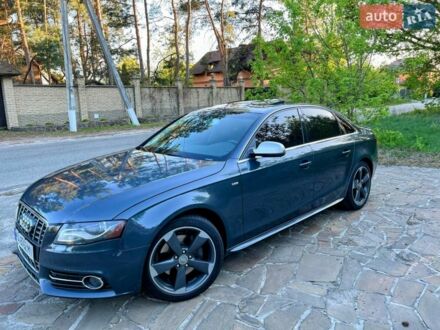 Синій Ауді А4, об'ємом двигуна 1.98 л та пробігом 260 тис. км за 7999 $, фото 1 на Automoto.ua