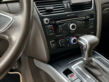 Синій Ауді А4, об'ємом двигуна 1.98 л та пробігом 130 тис. км за 11500 $, фото 1 на Automoto.ua