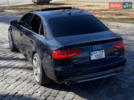 Синий Ауди А4, объемом двигателя 2 л и пробегом 210 тыс. км за 13000 $, фото 1 на Automoto.ua