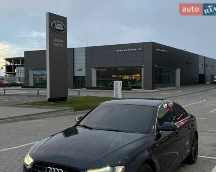 Синій Ауді А4, об'ємом двигуна 2 л та пробігом 218 тис. км за 10900 $, фото 1 на Automoto.ua