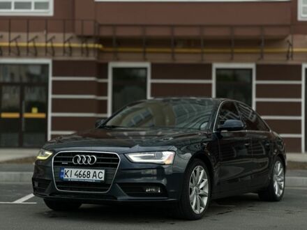 Ауди А4 2012 в Умани на Automoto.ua Синий Ауди А4, объемом двигателя 2 л и пробегом 232 тыс. км за 12400 $, фото 1 на Automoto.ua