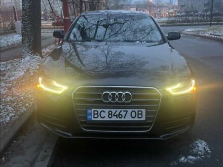 Ауди А4 2012 в Луцке на Automoto.ua Синий Ауди А4, объемом двигателя 1.98 л и пробегом 191 тыс. км за 12000 $, фото 1 на Automoto.ua