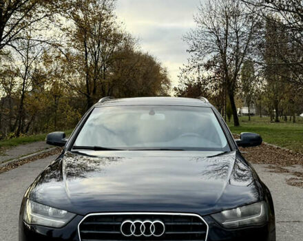 Синій Ауді А4, об'ємом двигуна 1.97 л та пробігом 330 тис. км за 12100 $, фото 1 на Automoto.ua