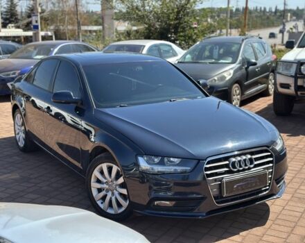 Синій Ауді А4, об'ємом двигуна 2 л та пробігом 163 тис. км за 12650 $, фото 1 на Automoto.ua