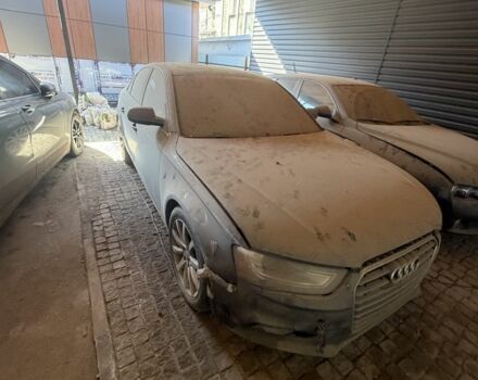 Синий Ауди А4, объемом двигателя 2 л и пробегом 212 тыс. км за 7000 $, фото 1 на Automoto.ua