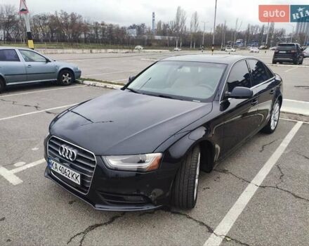 Синий Ауди А4, объемом двигателя 2 л и пробегом 211 тыс. км за 9800 $, фото 1 на Automoto.ua