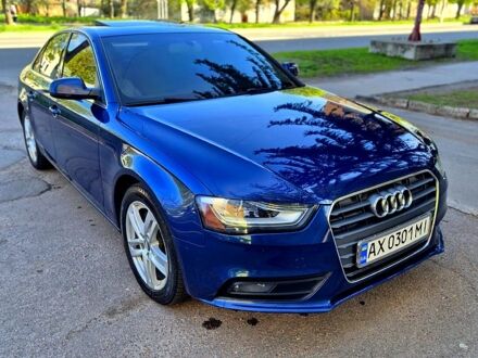 Синий Ауди А4, объемом двигателя 2 л и пробегом 238 тыс. км за 12500 $, фото 1 на Automoto.ua