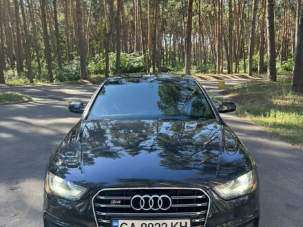 Ауди А4 2014 в Черкассах на Automoto.ua Синий Ауди А4, объемом двигателя 1.98 л и пробегом 184 тыс. км за 14500 $, фото 1 на Automoto.ua