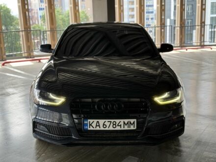 Ауді А4 2014 у Харкові на Automoto.ua Синій Ауді А4, об'ємом двигуна 2 л та пробігом 198 тис. км за 13200 $, фото 1 на Automoto.ua