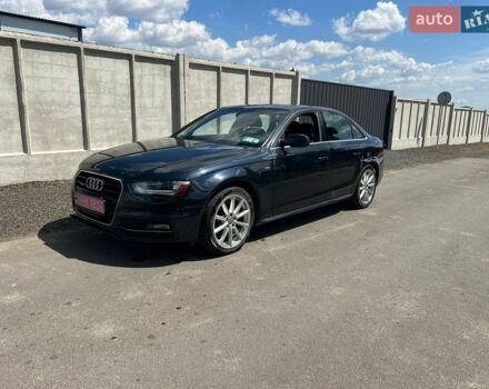 Синий Ауди А4, объемом двигателя 2 л и пробегом 227 тыс. км за 9200 $, фото 1 на Automoto.ua