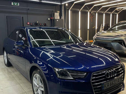 Синій Ауді А4, об'ємом двигуна 1.98 л та пробігом 154 тис. км за 18000 $, фото 1 на Automoto.ua