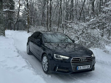 Синий Ауди А4, объемом двигателя 1.98 л и пробегом 229 тыс. км за 15500 $, фото 1 на Automoto.ua