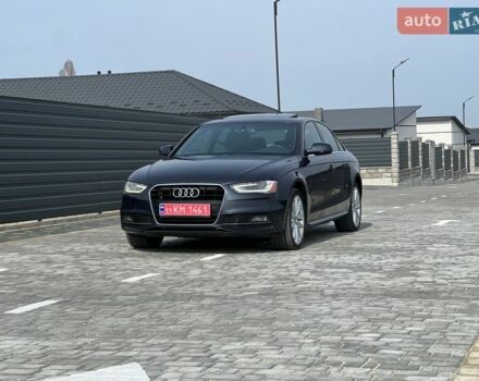 Синій Ауді А4, об'ємом двигуна 1.98 л та пробігом 325 тис. км за 11000 $, фото 1 на Automoto.ua