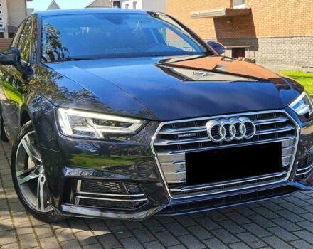 Синий Ауди А4, объемом двигателя 2 л и пробегом 185 тыс. км за 11400 $, фото 1 на Automoto.ua