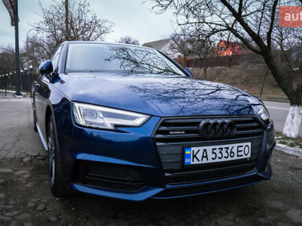 Синий Ауди А4, объемом двигателя 2 л и пробегом 150 тыс. км за 24500 $, фото 1 на Automoto.ua