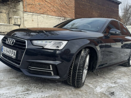 Синий Ауди А4, объемом двигателя 2 л и пробегом 125 тыс. км за 16000 $, фото 1 на Automoto.ua
