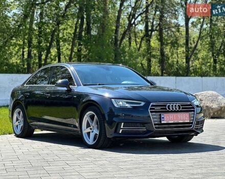 Синий Ауди А4, объемом двигателя 2 л и пробегом 214 тыс. км за 16800 $, фото 1 на Automoto.ua