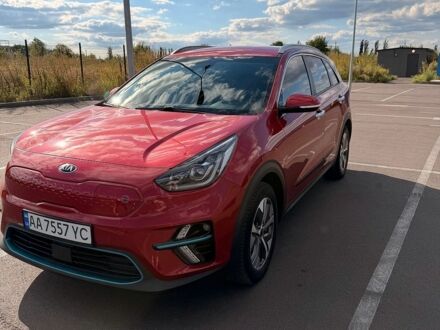 Синій Ауді А4, об'ємом двигуна 2 л та пробігом 134 тис. км за 18800 $, фото 1 на Automoto.ua