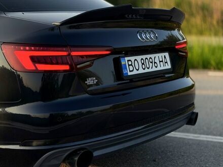 Синий Ауди А4, объемом двигателя 2 л и пробегом 18300 тыс. км за 20000 $, фото 1 на Automoto.ua