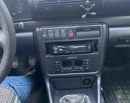 Зеленый Ауди А4, объемом двигателя 1.9 л и пробегом 420 тыс. км за 2000 $, фото 4 на Automoto.ua