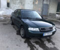 Зеленый Ауди А4, объемом двигателя 1.8 л и пробегом 256 тыс. км за 3700 $, фото 1 на Automoto.ua
