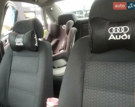 Зеленый Ауди А4, объемом двигателя 1.9 л и пробегом 325 тыс. км за 3600 $, фото 6 на Automoto.ua