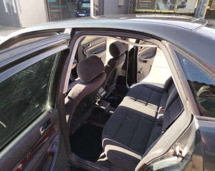 Зелений Ауді А4, об'ємом двигуна 1.9 л та пробігом 370 тис. км за 3300 $, фото 7 на Automoto.ua