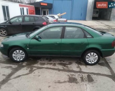 Зеленый Ауди А4, объемом двигателя 1.9 л и пробегом 325 тыс. км за 3600 $, фото 8 на Automoto.ua