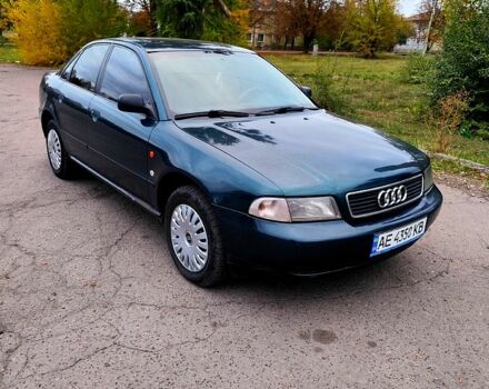 Зеленый Ауди А4, объемом двигателя 1.8 л и пробегом 320 тыс. км за 3600 $, фото 6 на Automoto.ua