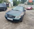 Зелений Ауді А4, об'ємом двигуна 1.6 л та пробігом 376 тис. км за 2800 $, фото 1 на Automoto.ua