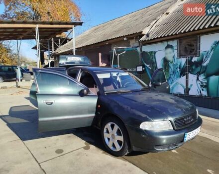 Зеленый Ауди А4, объемом двигателя 1.9 л и пробегом 370 тыс. км за 3300 $, фото 3 на Automoto.ua
