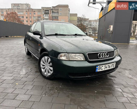 Зелений Ауді А4, об'ємом двигуна 1.8 л та пробігом 325 тис. км за 2450 $, фото 5 на Automoto.ua