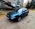 Зелений Ауді А4, об'ємом двигуна 1.8 л та пробігом 320 тис. км за 3300 $, фото 1 на Automoto.ua