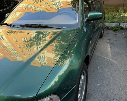Зелений Ауді А4, об'ємом двигуна 1.6 л та пробігом 102 тис. км за 8000 $, фото 1 на Automoto.ua