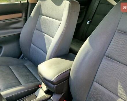 Ауди А4 1998 в Днепре (Днепропетровске) на Automoto.ua Зеленый Ауди А4, объемом двигателя 1.6 л и пробегом 262 тыс. км за 3500 $, фото 30 на Automoto.ua