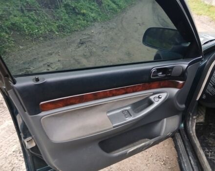 Зелений Ауді А4, об'ємом двигуна 0 л та пробігом 257 тис. км за 1600 $, фото 8 на Automoto.ua