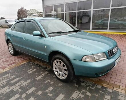 Зеленый Ауди А4, объемом двигателя 1.6 л и пробегом 292 тыс. км за 3000 $, фото 2 на Automoto.ua