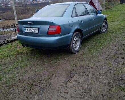 Зеленый Ауди А4, объемом двигателя 1.6 л и пробегом 400 тыс. км за 3000 $, фото 14 на Automoto.ua