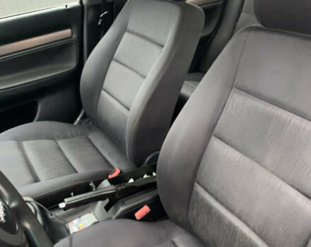 Зелений Ауді А4, об'ємом двигуна 1.9 л та пробігом 283 тис. км за 3900 $, фото 14 на Automoto.ua