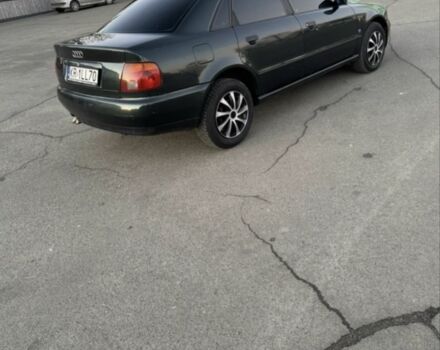 Зеленый Ауди А4, объемом двигателя 1.9 л и пробегом 350 тыс. км за 2350 $, фото 4 на Automoto.ua