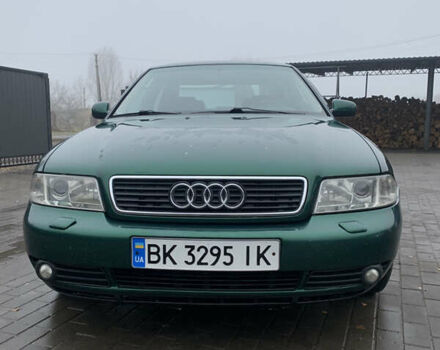 Зелений Ауді А4, об'ємом двигуна 1.9 л та пробігом 283 тис. км за 3900 $, фото 2 на Automoto.ua